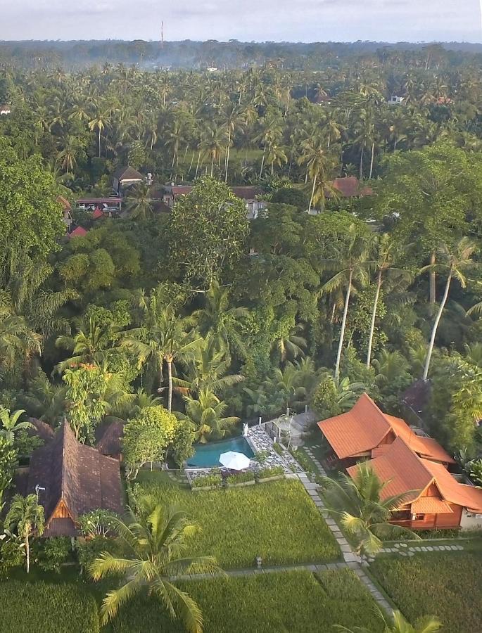Hanaya Ubud Villa Exteriör bild